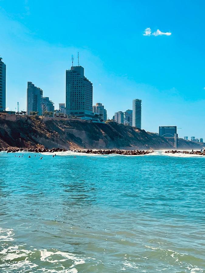 C Tower Apartments Νετάνια Εξωτερικό φωτογραφία