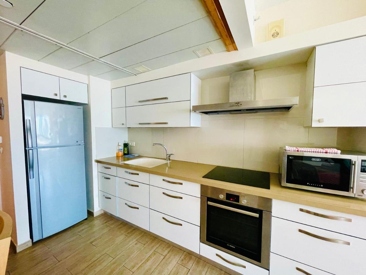 C Tower Apartments Νετάνια Εξωτερικό φωτογραφία