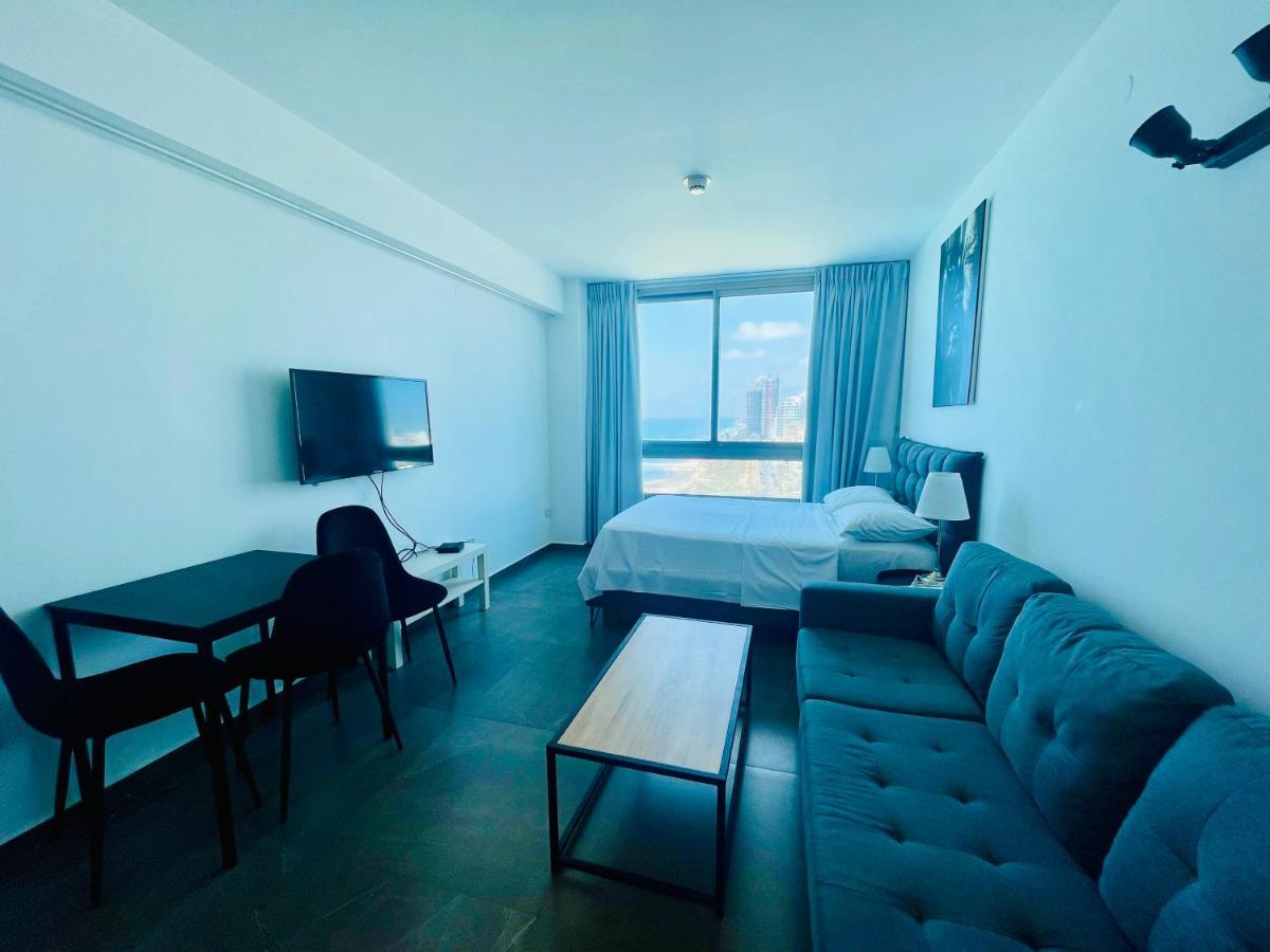 C Tower Apartments Νετάνια Εξωτερικό φωτογραφία