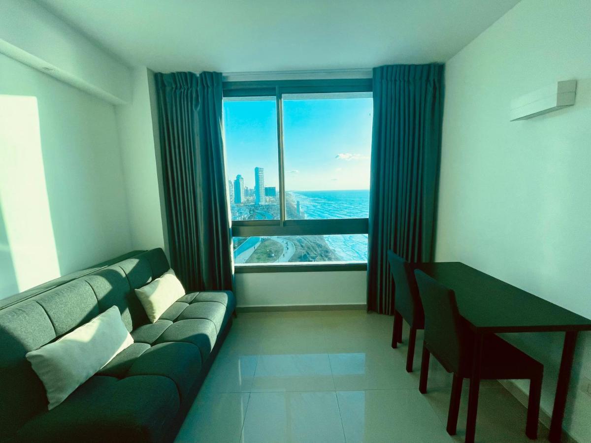 C Tower Apartments Νετάνια Εξωτερικό φωτογραφία