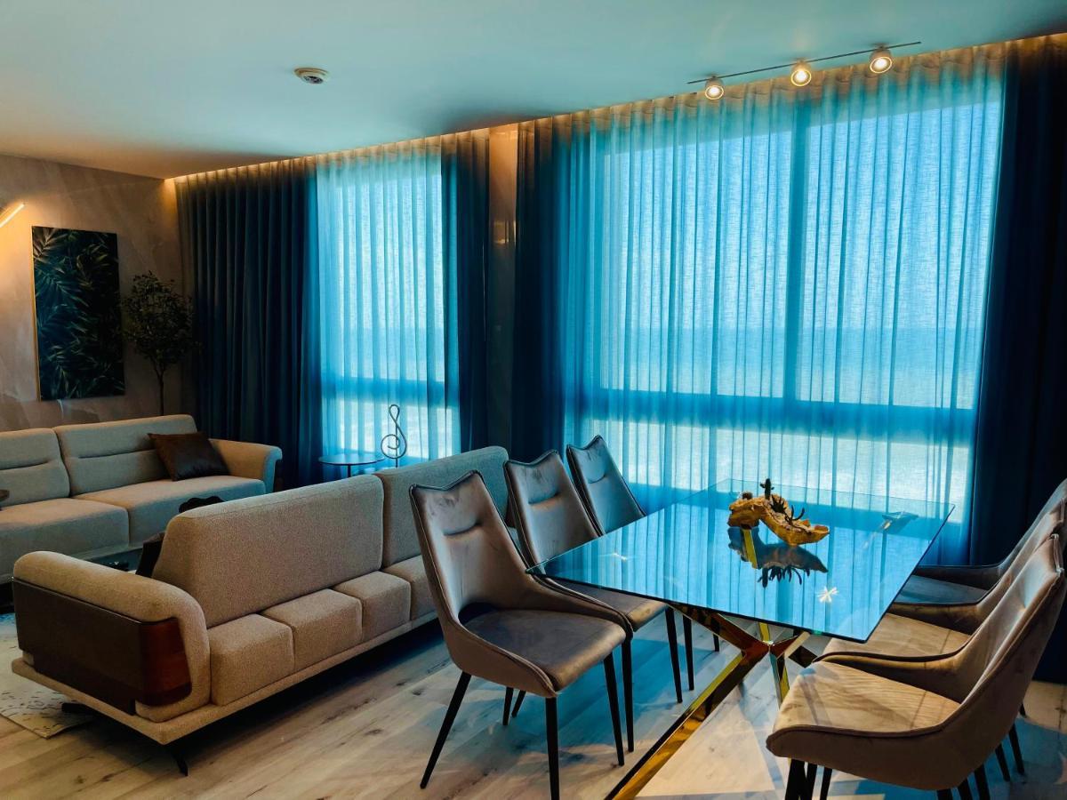 C Tower Apartments Νετάνια Εξωτερικό φωτογραφία