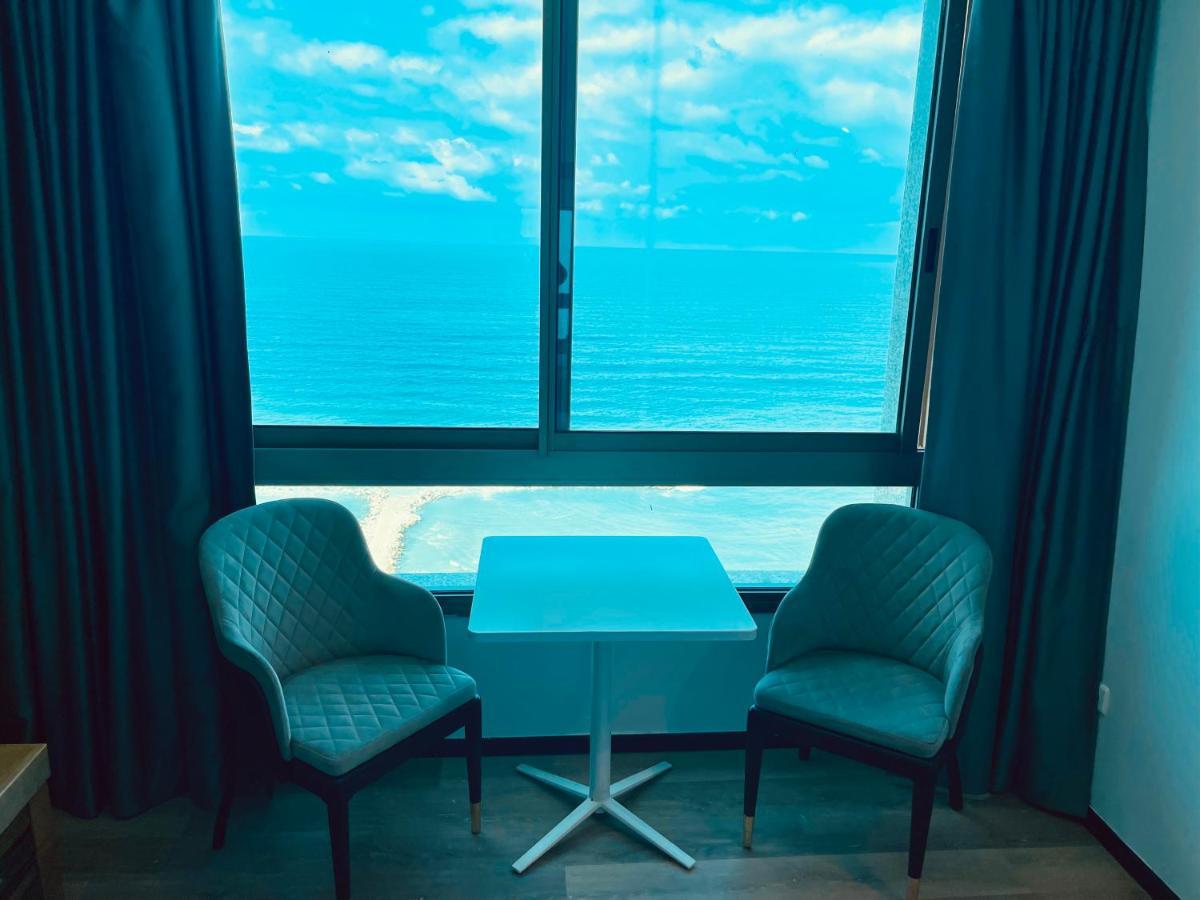 C Tower Apartments Νετάνια Εξωτερικό φωτογραφία