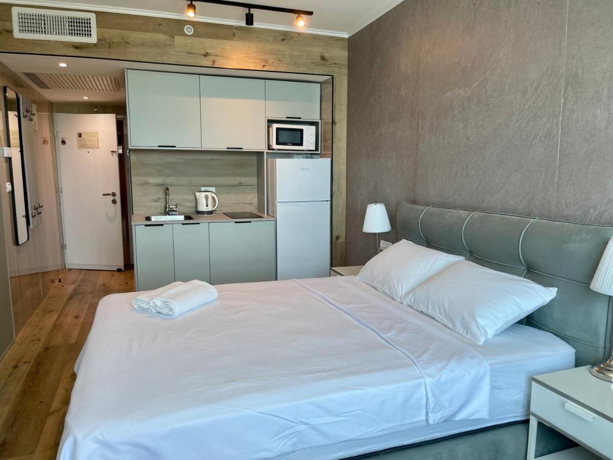 C Tower Apartments Νετάνια Εξωτερικό φωτογραφία