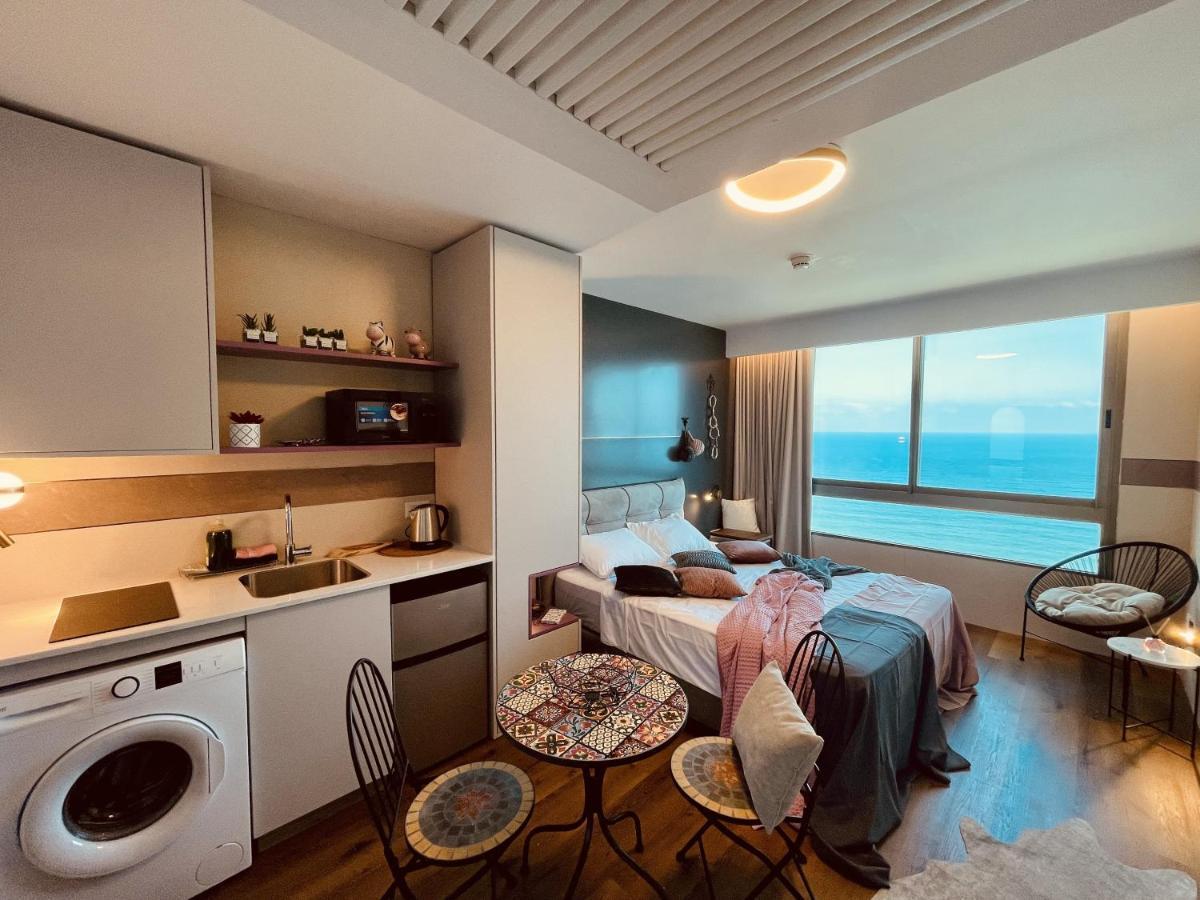 C Tower Apartments Νετάνια Εξωτερικό φωτογραφία