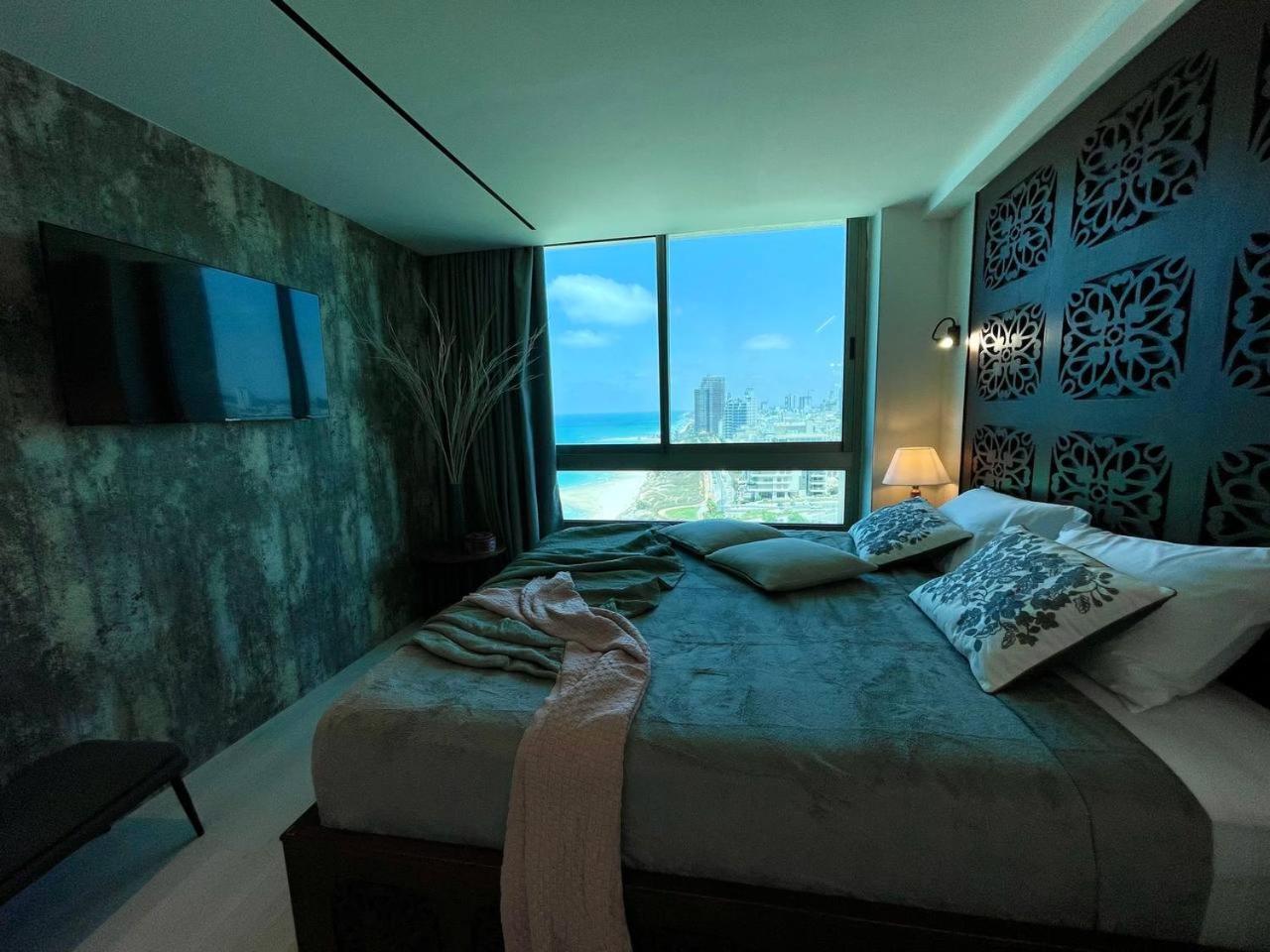 C Tower Apartments Νετάνια Εξωτερικό φωτογραφία